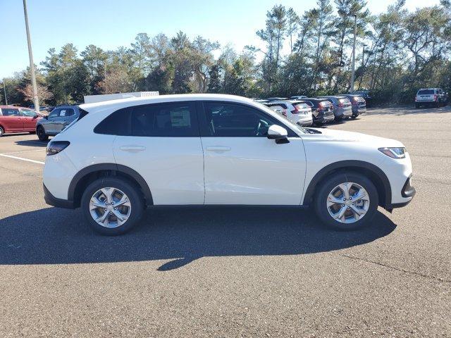 new 2025 Honda HR-V car, priced at $27,554