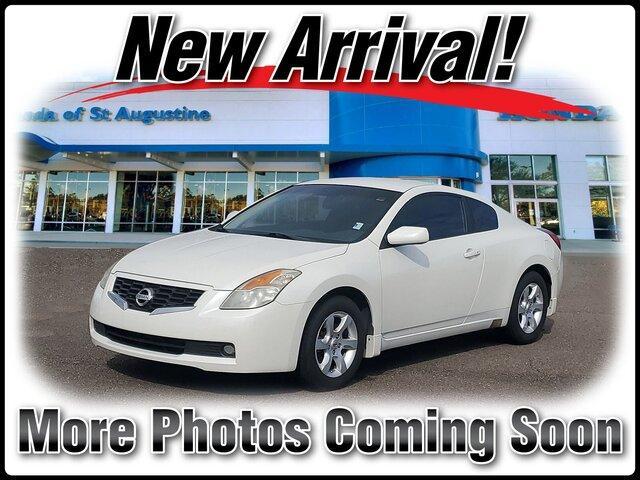 used 2009 Nissan Altima car, priced at $7,981
