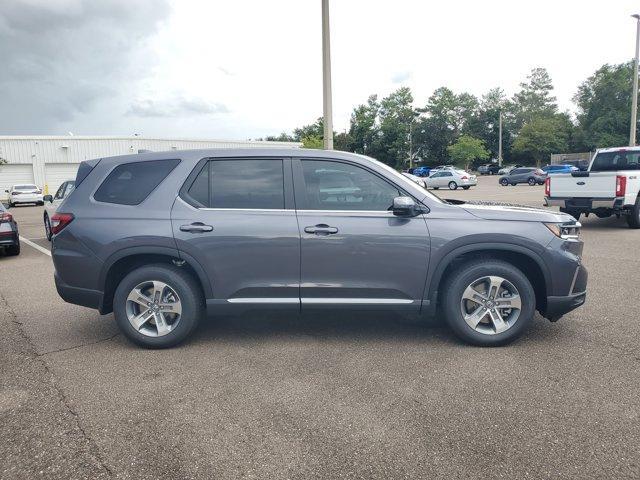 new 2025 Honda Pilot car, priced at $44,815