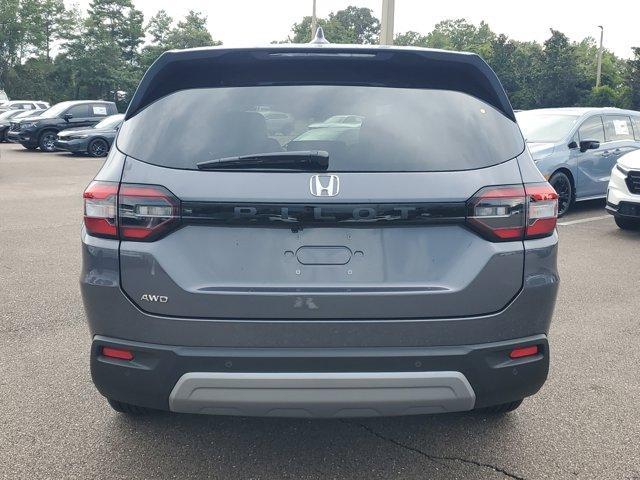 new 2025 Honda Pilot car, priced at $44,815