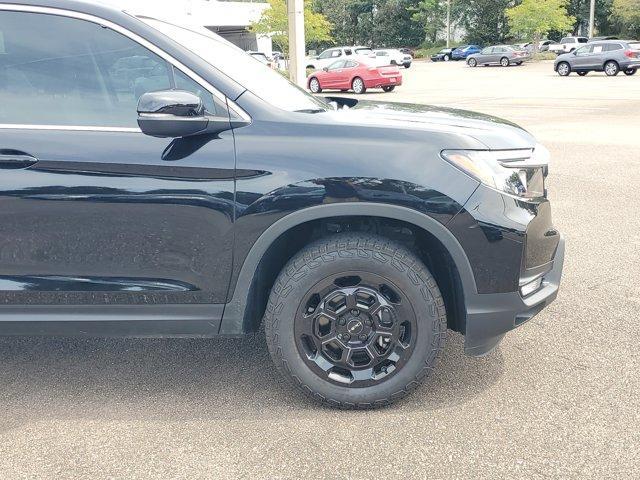 used 2025 Honda Ridgeline car, priced at $37,461