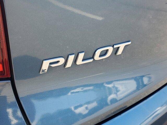 used 2016 Honda Pilot car, priced at $13,988