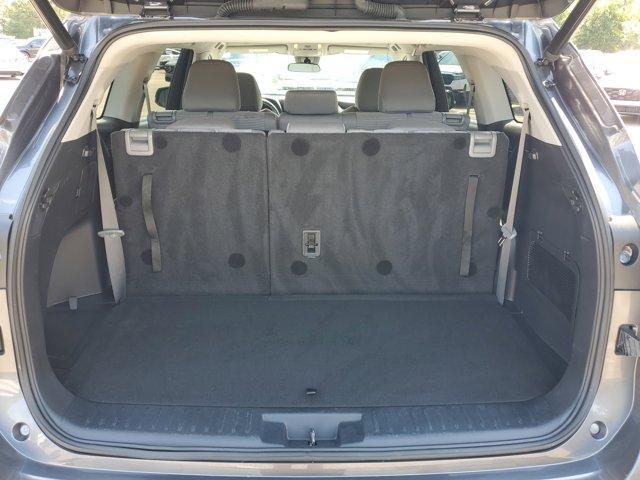 used 2023 Toyota Highlander car, priced at $30,744
