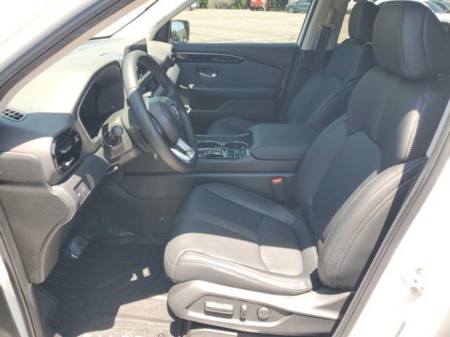 new 2025 Honda Pilot car, priced at $44,650