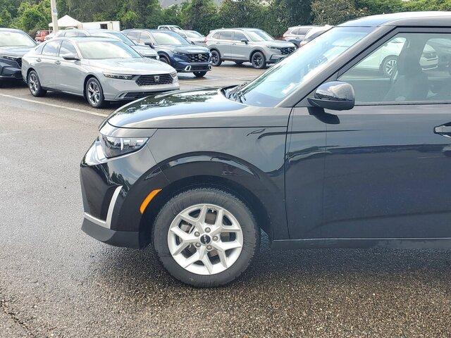 used 2023 Kia Soul car, priced at $17,441