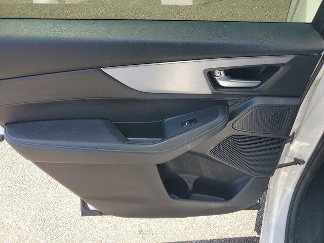 used 2025 Acura MDX car, priced at $46,888