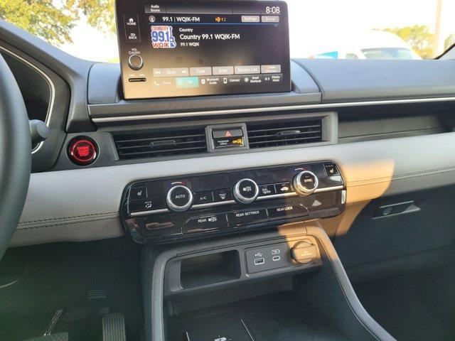 new 2025 Honda Pilot car, priced at $42,725