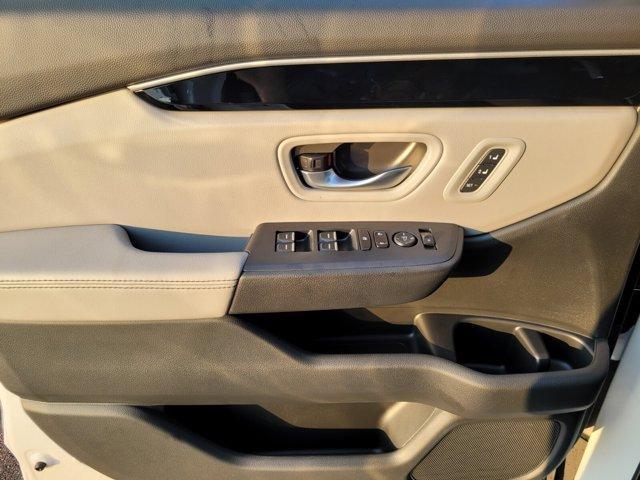 new 2025 Honda Pilot car, priced at $42,725