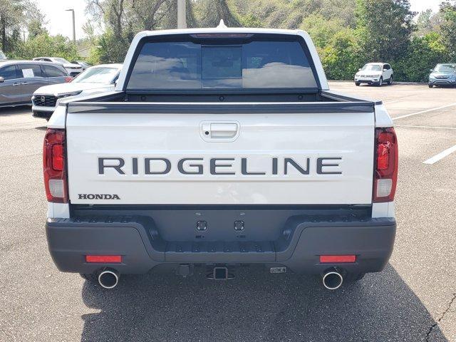 new 2025 Honda Ridgeline car, priced at $43,885