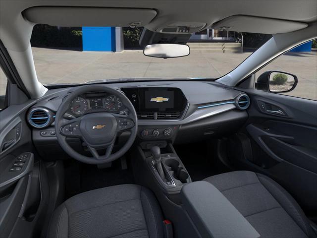 new 2025 Chevrolet Trax car, priced at $21,895