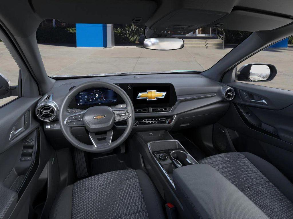 new 2026 Chevrolet Equinox car, priced at $28,035