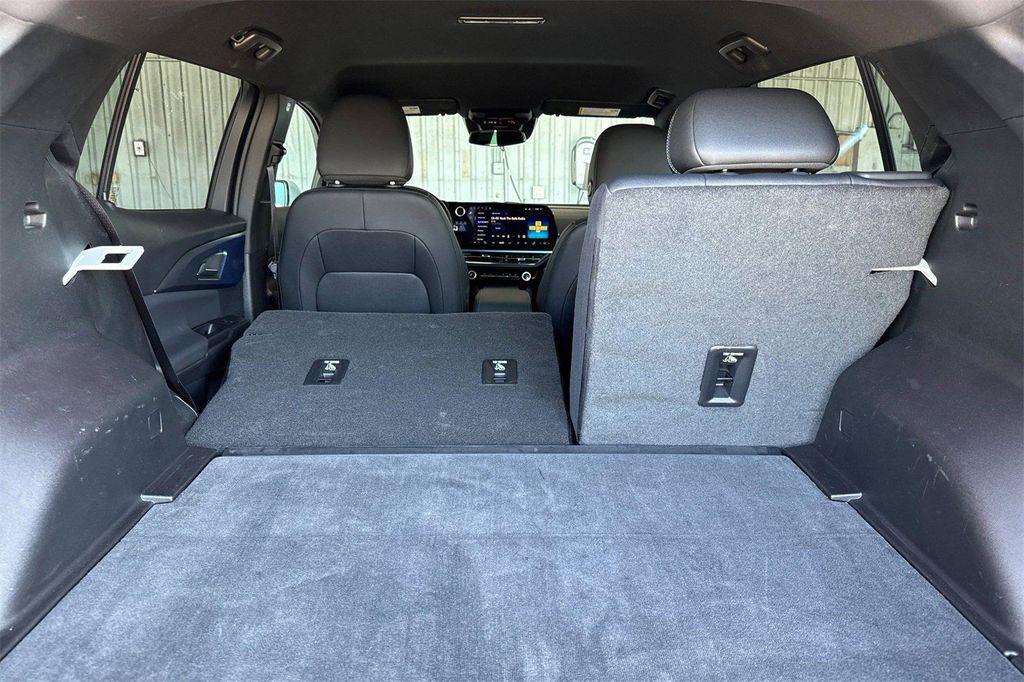 used 2025 Chevrolet Equinox EV car, priced at $24,990