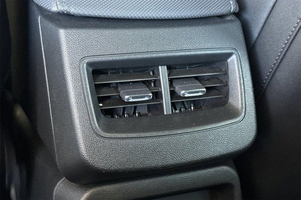 used 2025 Chevrolet Equinox EV car, priced at $24,990