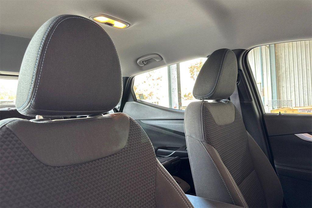 used 2023 Chevrolet Bolt EUV car, priced at $17,990