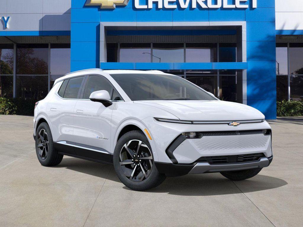 new 2025 Chevrolet Equinox EV car, priced at $39,045