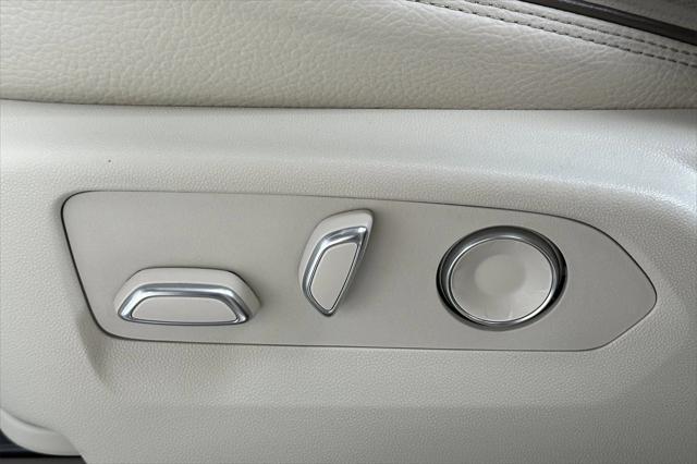 used 2024 GMC Yukon XL car, priced at $75,990