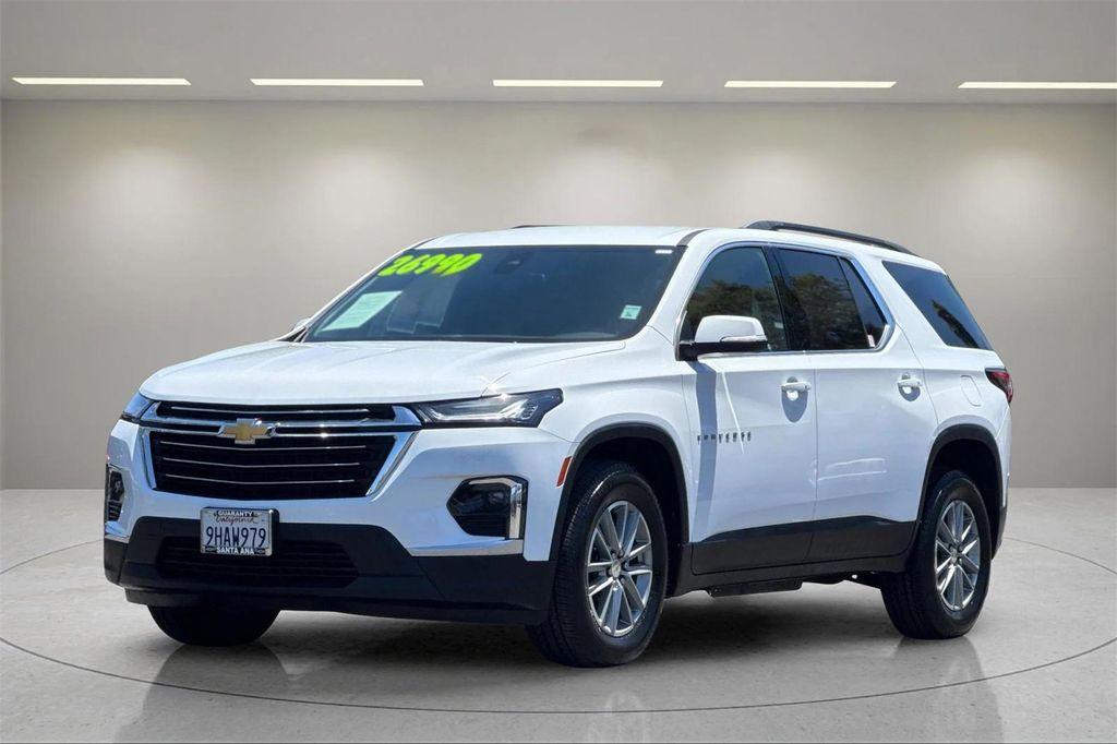 used 2023 Chevrolet Traverse car, priced at $24,990