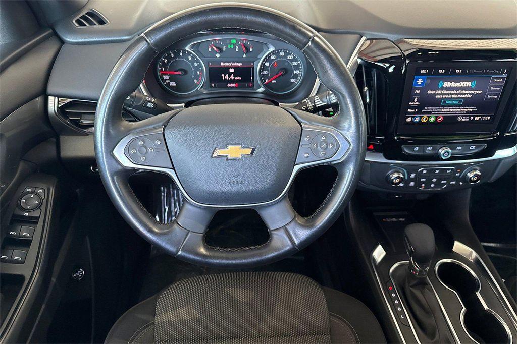 used 2023 Chevrolet Traverse car, priced at $24,990