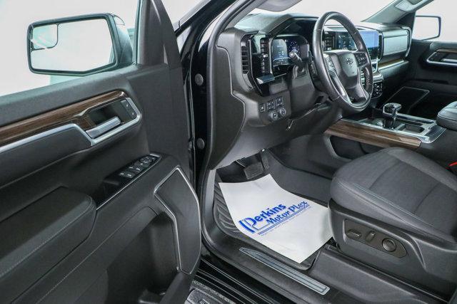 used 2022 Chevrolet Silverado 1500 car, priced at $42,995