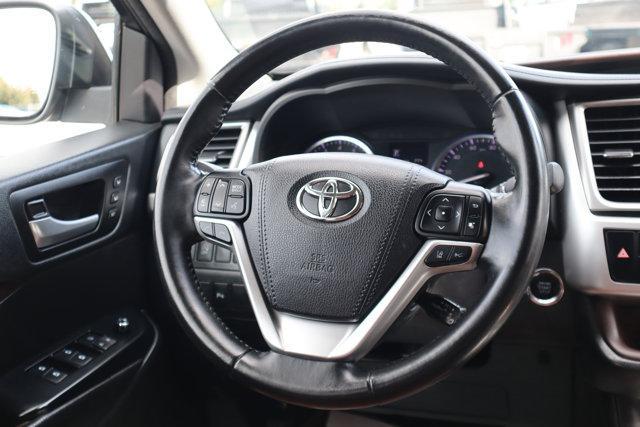 used 2017 Toyota Highlander car, priced at $15,995