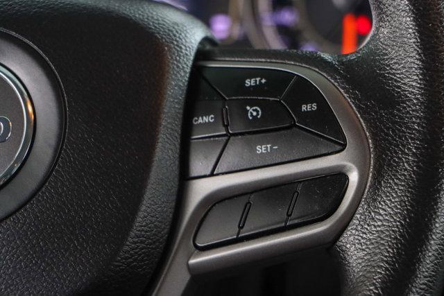 used 2019 Jeep Cherokee car, priced at $10,895