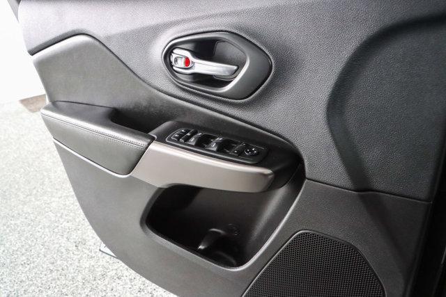 used 2019 Jeep Cherokee car, priced at $10,895