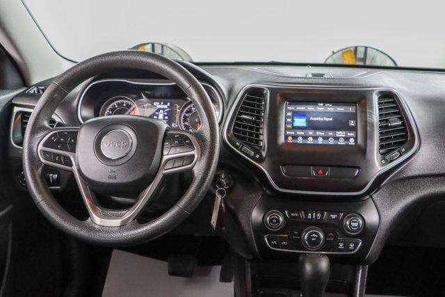 used 2019 Jeep Cherokee car, priced at $10,895