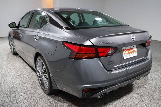used 2023 Nissan Altima car, priced at $21,995