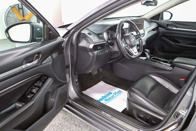used 2023 Nissan Altima car, priced at $21,995