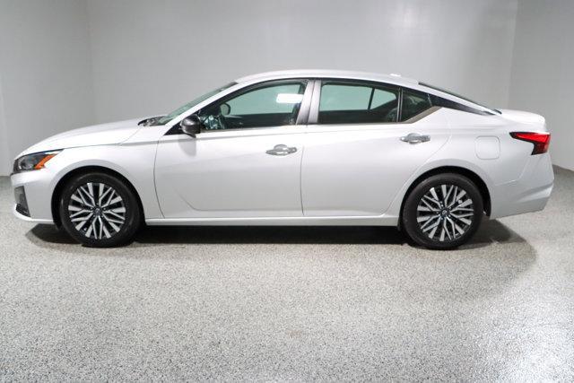used 2024 Nissan Altima car, priced at $19,995