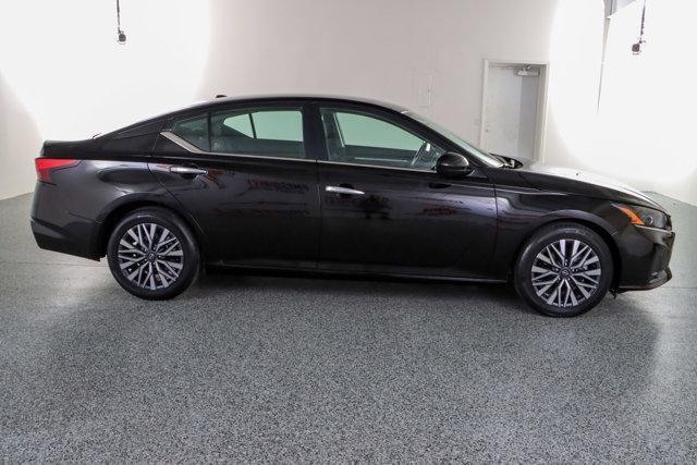 used 2023 Nissan Altima car, priced at $20,895