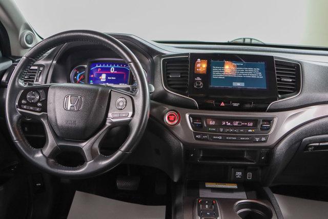 used 2022 Honda Pilot car, priced at $32,995