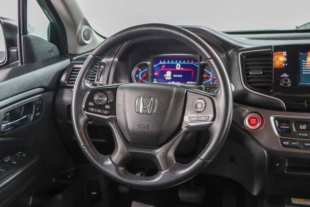 used 2022 Honda Pilot car, priced at $32,995