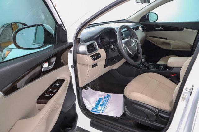 used 2020 Kia Sorento car, priced at $14,895