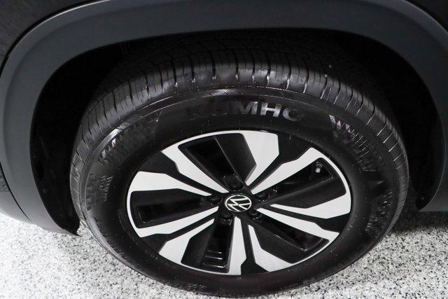used 2024 Volkswagen Atlas Cross Sport car, priced at $29,895