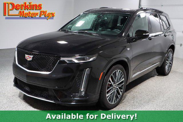 used 2023 Cadillac XT6 car, priced at $45,995