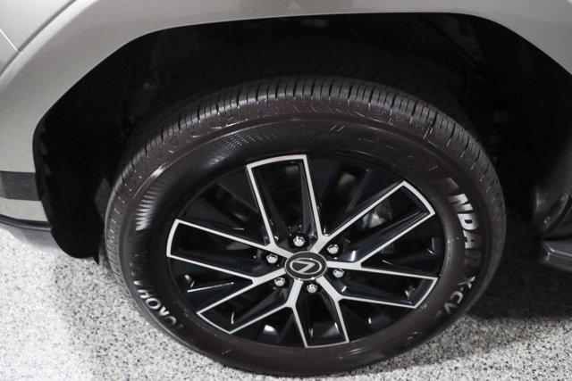 used 2025 Lexus GX 550 car, priced at $86,995