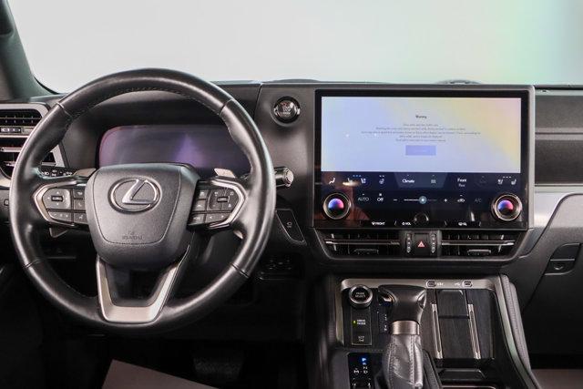 used 2025 Lexus GX 550 car, priced at $86,995