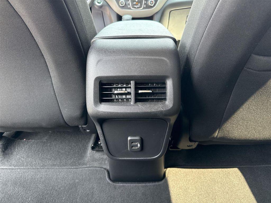 used 2022 Chevrolet Equinox car, priced at $20,500