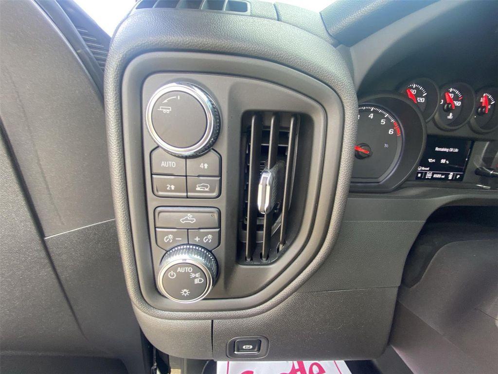 used 2024 GMC Sierra 1500 car, priced at $36,000