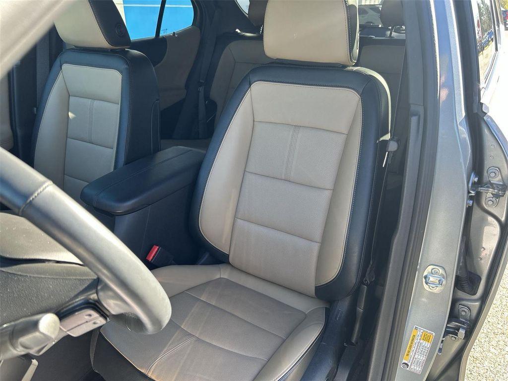 used 2023 Chevrolet Equinox car, priced at $27,000