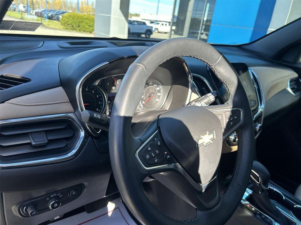 used 2023 Chevrolet Equinox car, priced at $27,000