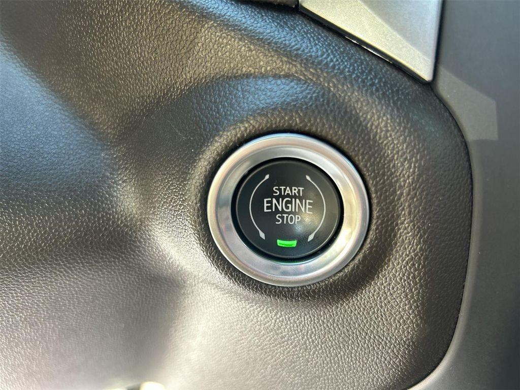 used 2021 Chevrolet Silverado 1500 car, priced at $33,000