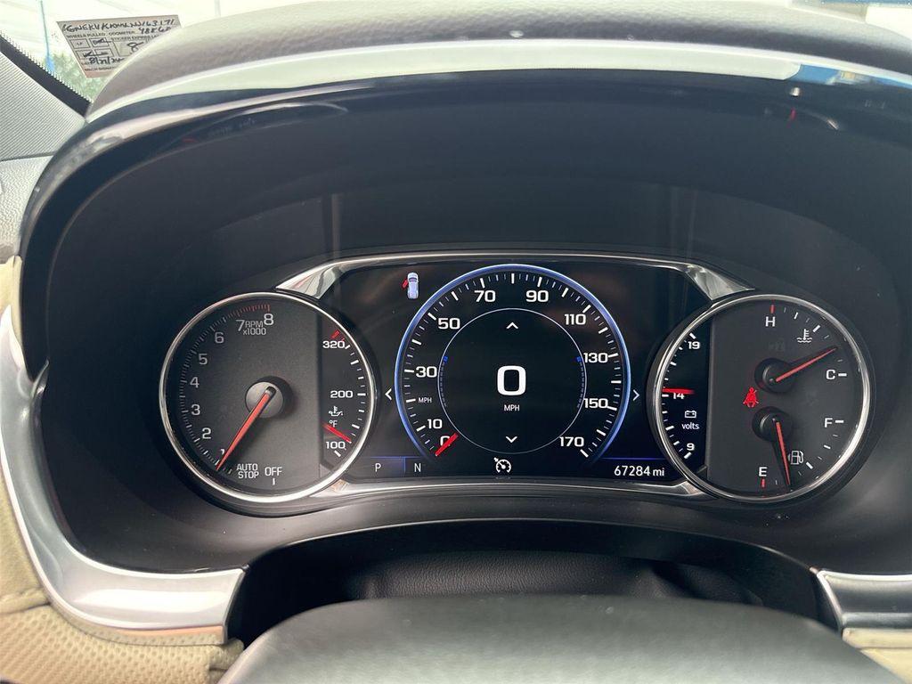 used 2022 Chevrolet Traverse car, priced at $30,000