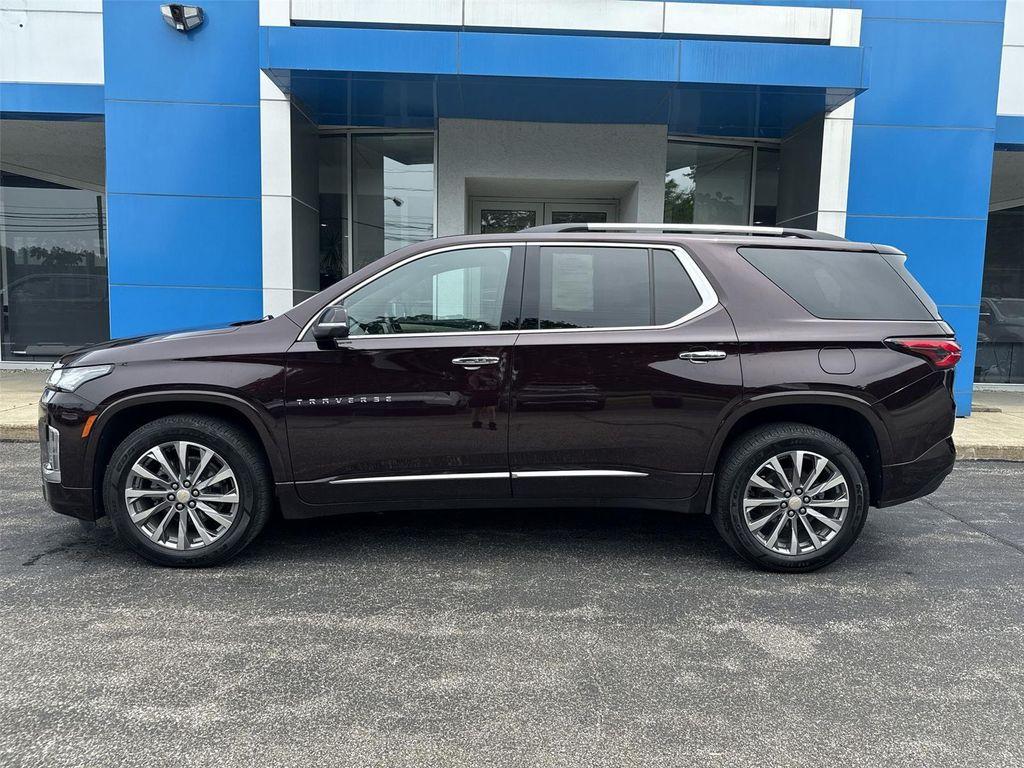 used 2022 Chevrolet Traverse car, priced at $30,000
