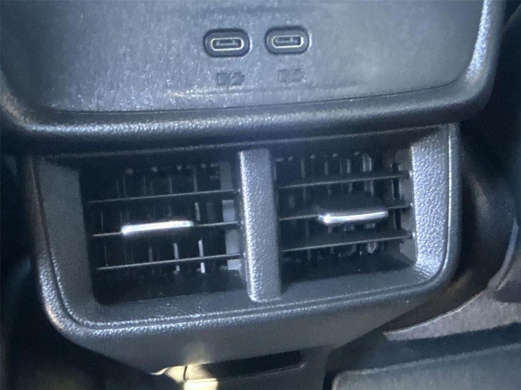 used 2025 Chevrolet Equinox car, priced at $29,000