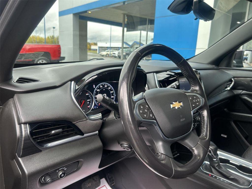 used 2022 Chevrolet Traverse car, priced at $37,500