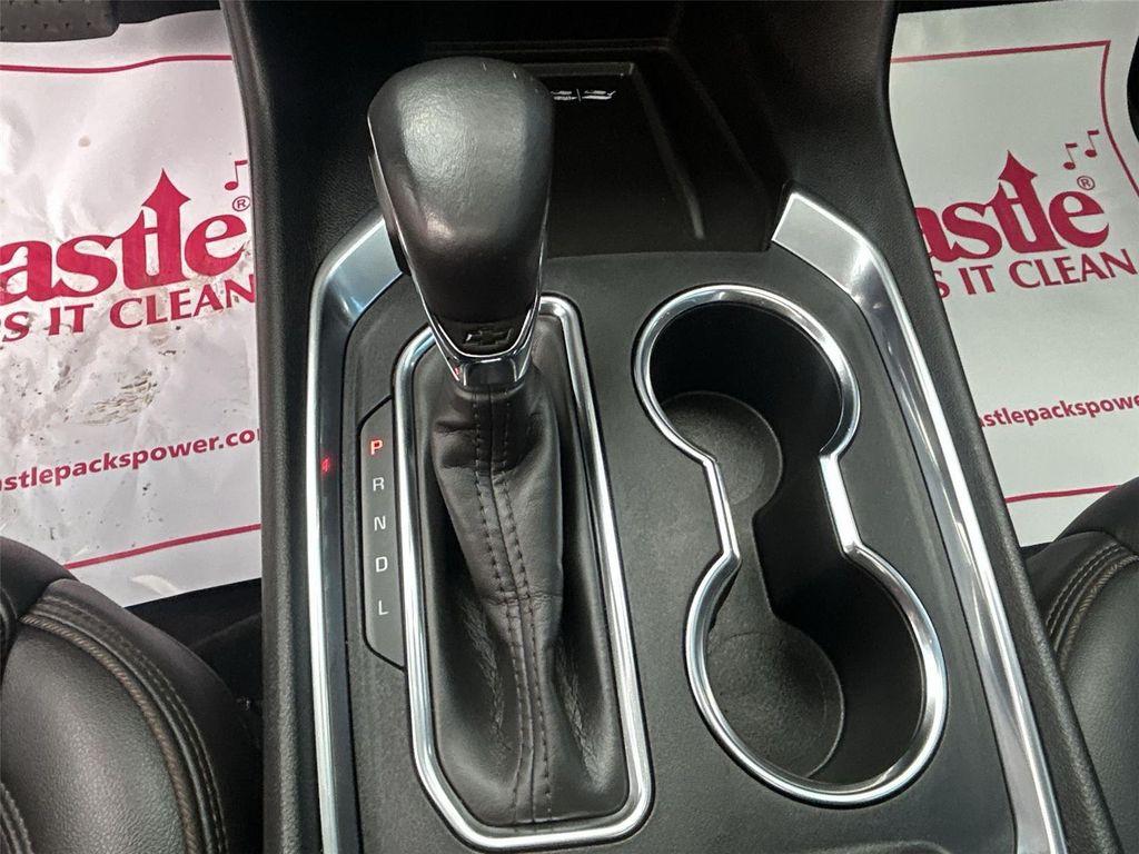 used 2022 Chevrolet Traverse car, priced at $37,500