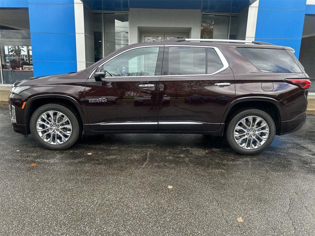 used 2022 Chevrolet Traverse car, priced at $37,500