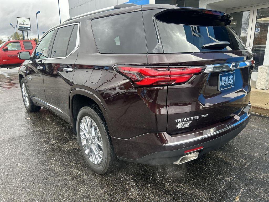 used 2022 Chevrolet Traverse car, priced at $37,500